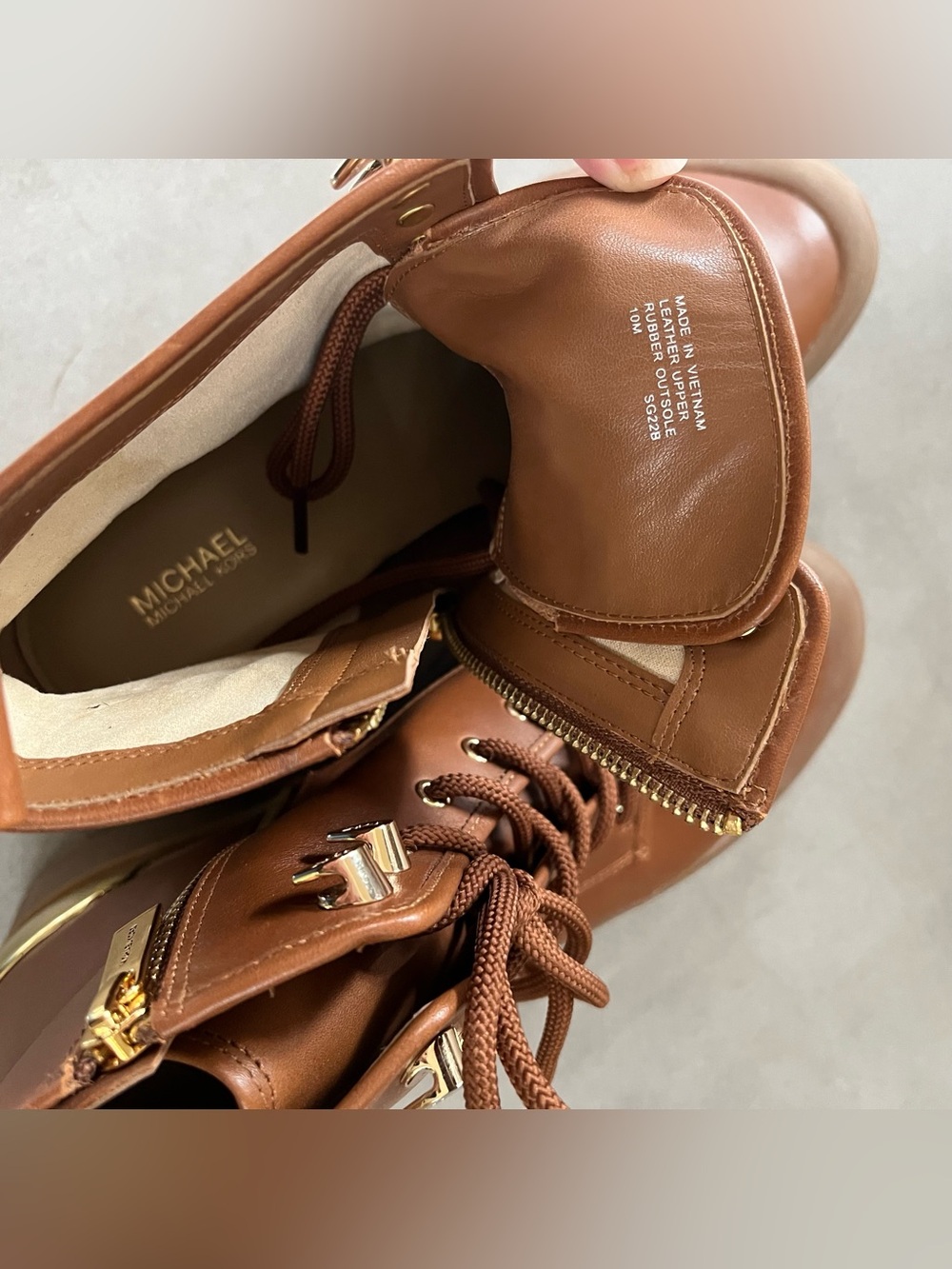 MICHAEL KORS Payton Leather Combat Boot Luggage Color Size 10 New - Picture 4 of 10